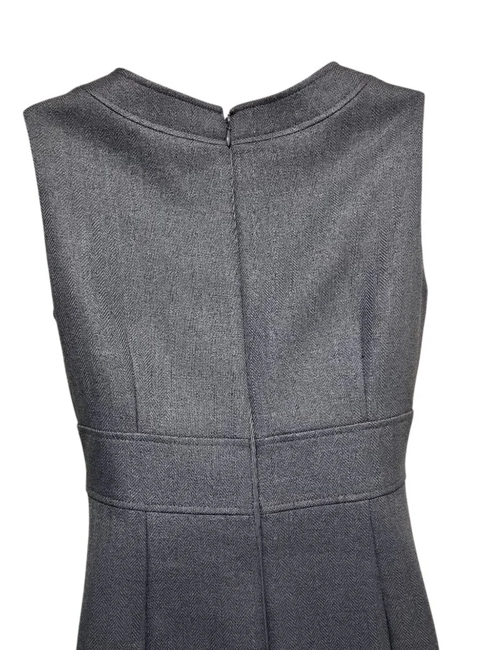 EUC Tahari Sleeveless Dress Size: 6 - Picture 6 of 10